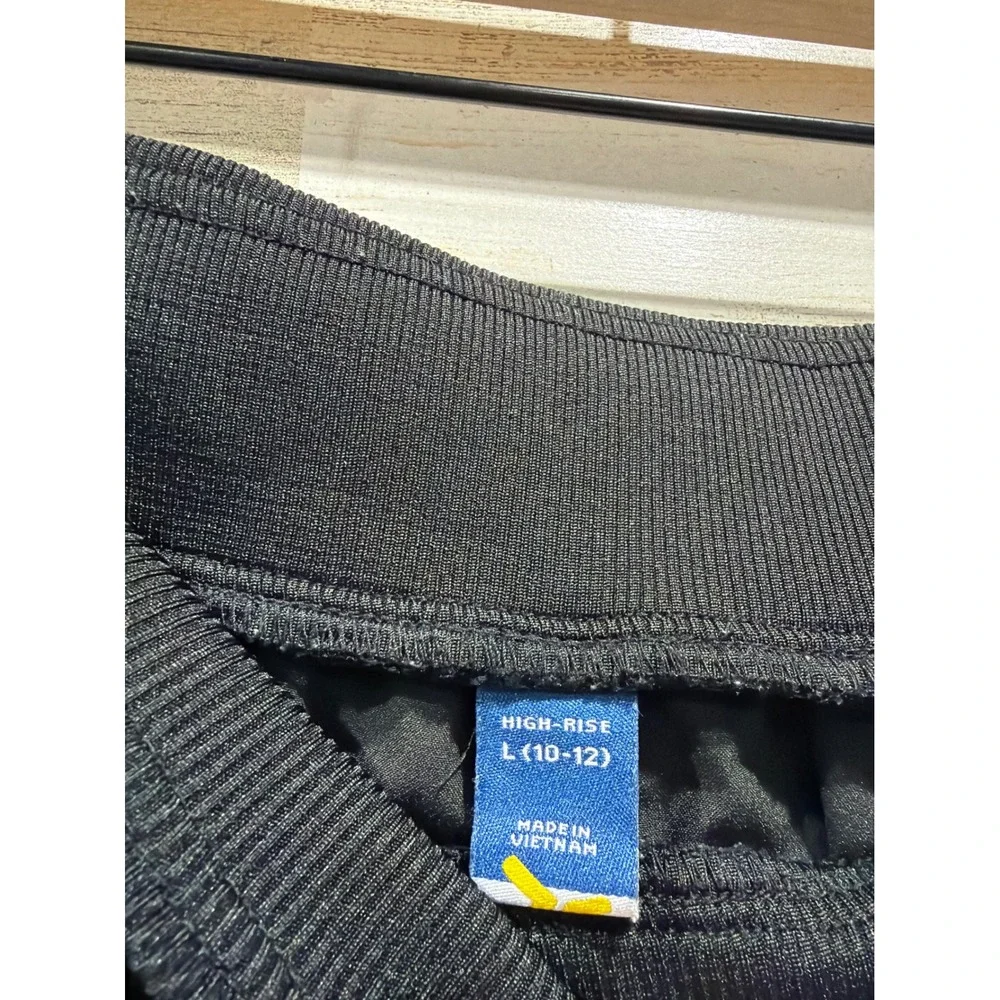 Old Navy Track Pants Girls 10/12 Black Mesh Trim Wide Leg Gorpcore EUC